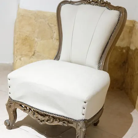 Nicole House Bed & Breakfast Bari