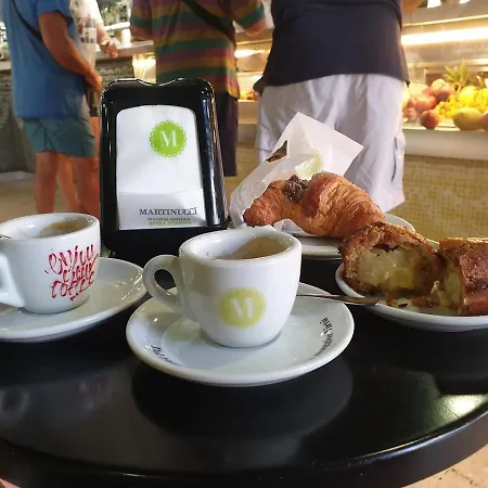 Nicole House Bed & Breakfast