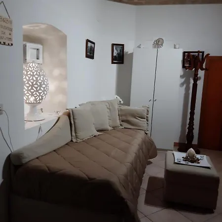 Nicole House Bed & Breakfast Bari