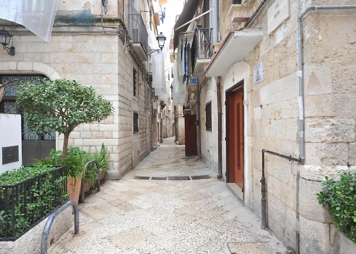 Bed & Breakfast Nicole House