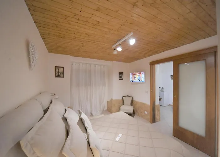 Nicole House Alojamento de Acomodação e Pequeno-almoço Bari