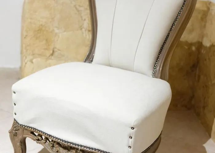 Nicole House Bed & Breakfast Bari